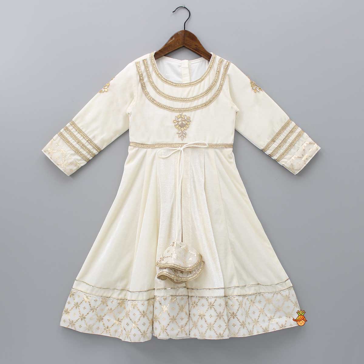 Pre Order: Velvet Off White Front Slit Kurti And Pant With Dupatta
