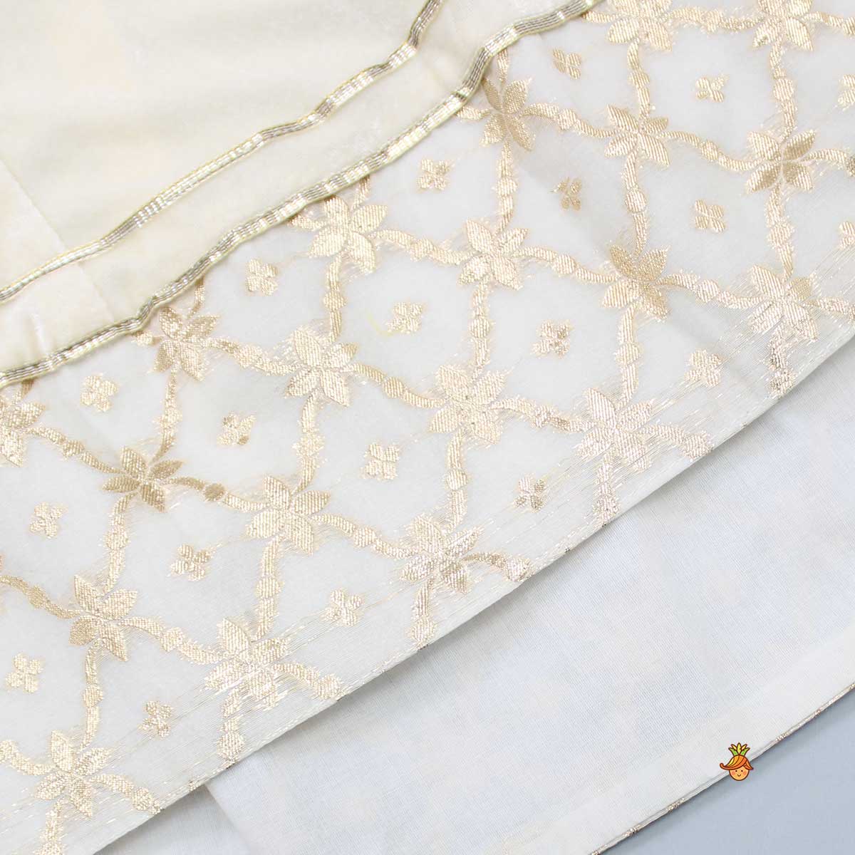 Pre Order: Velvet Off White Front Slit Kurti And Pant With Dupatta