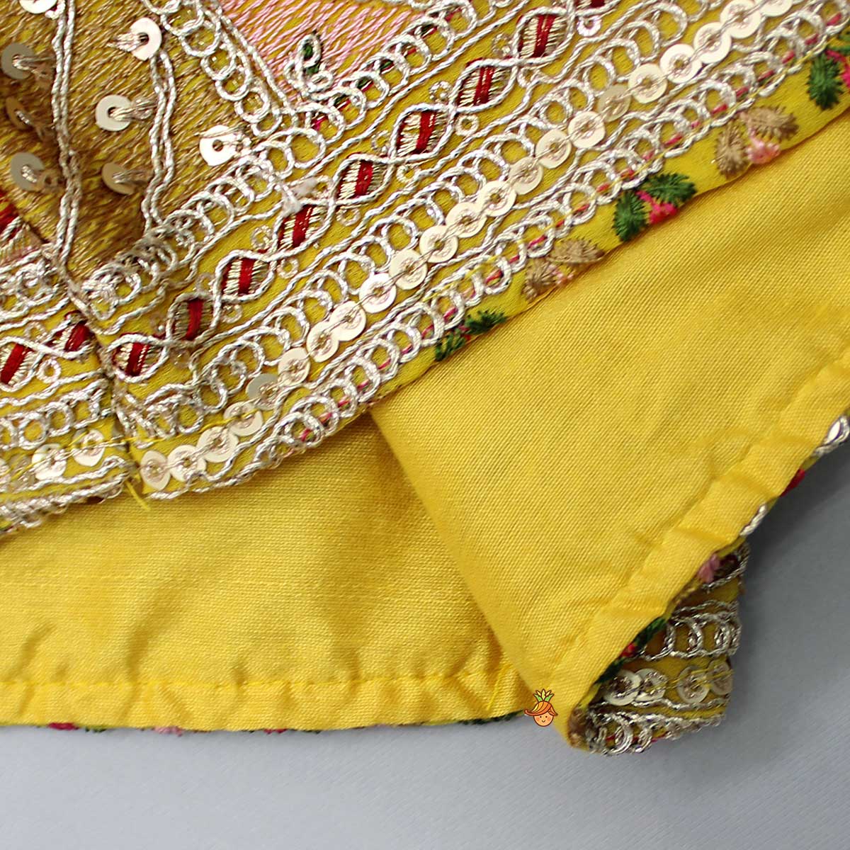 Round Neck Yellow Kurti With Heavy Embroidered Jacket