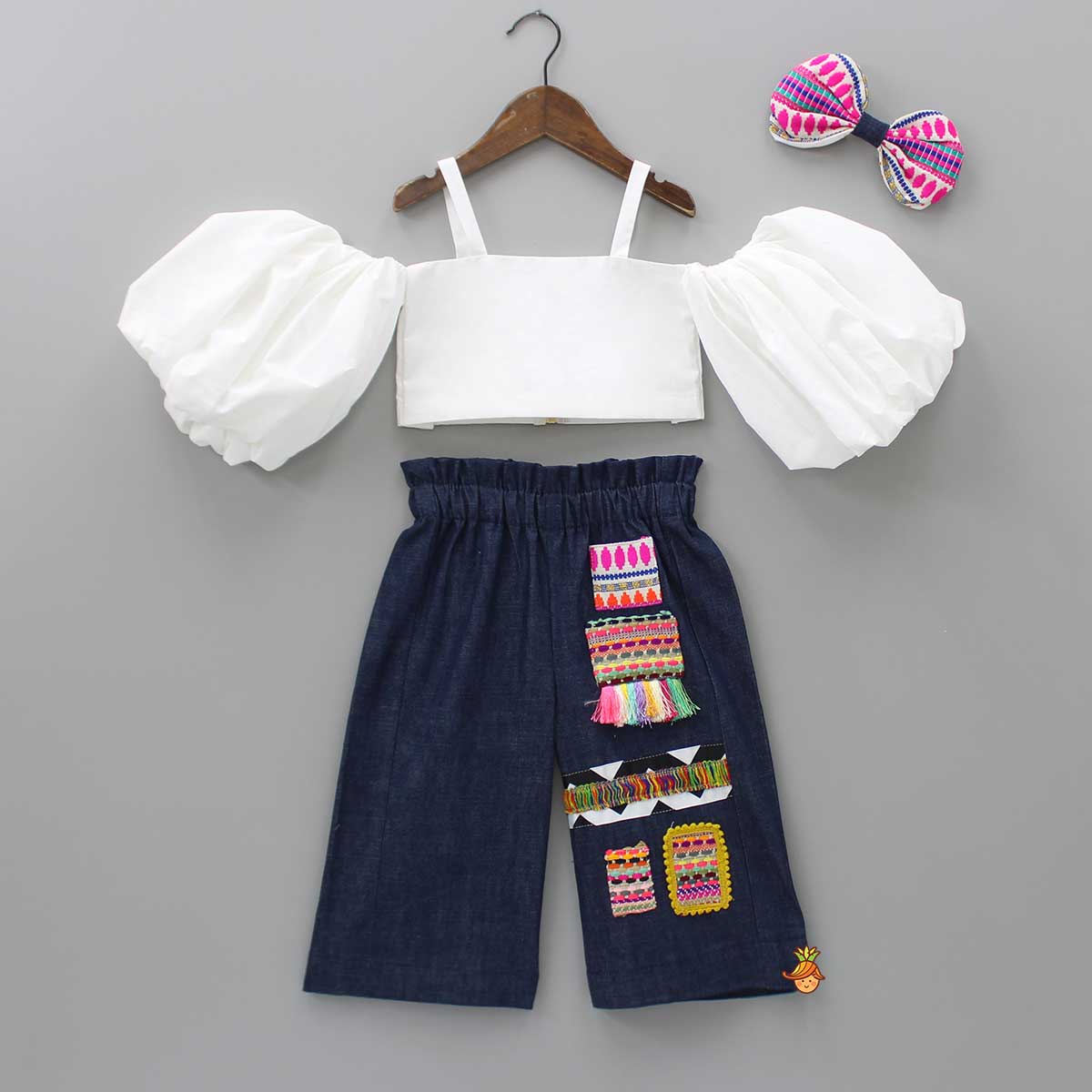 Pre Order: Off-Shoulder Top And Wide Jeans With Hairband