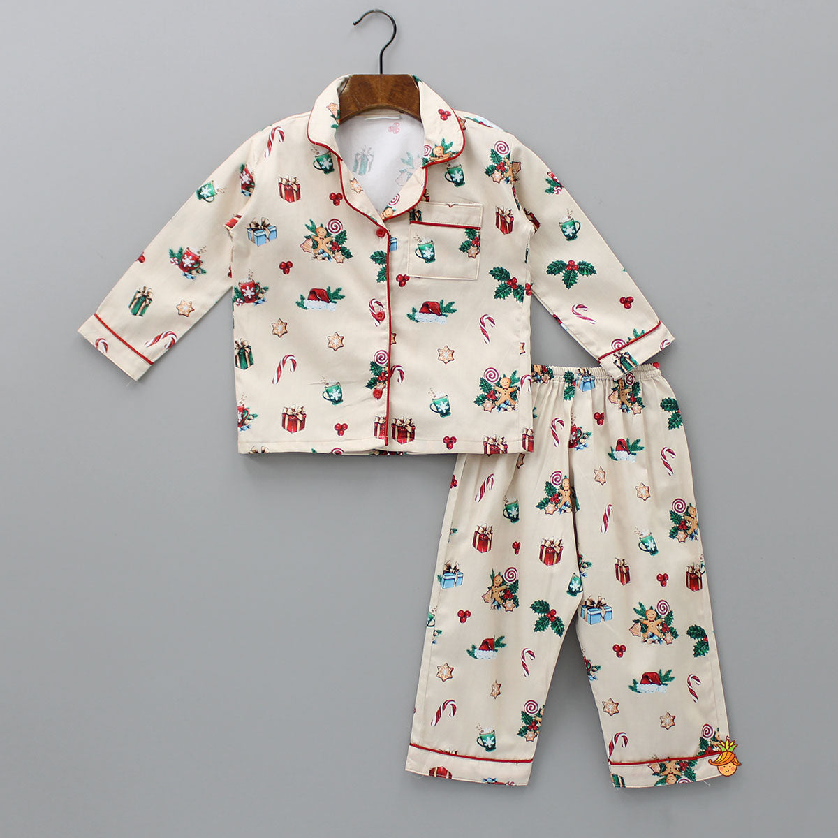 Pre Order: Vintage Christmas Printed Sleepwear