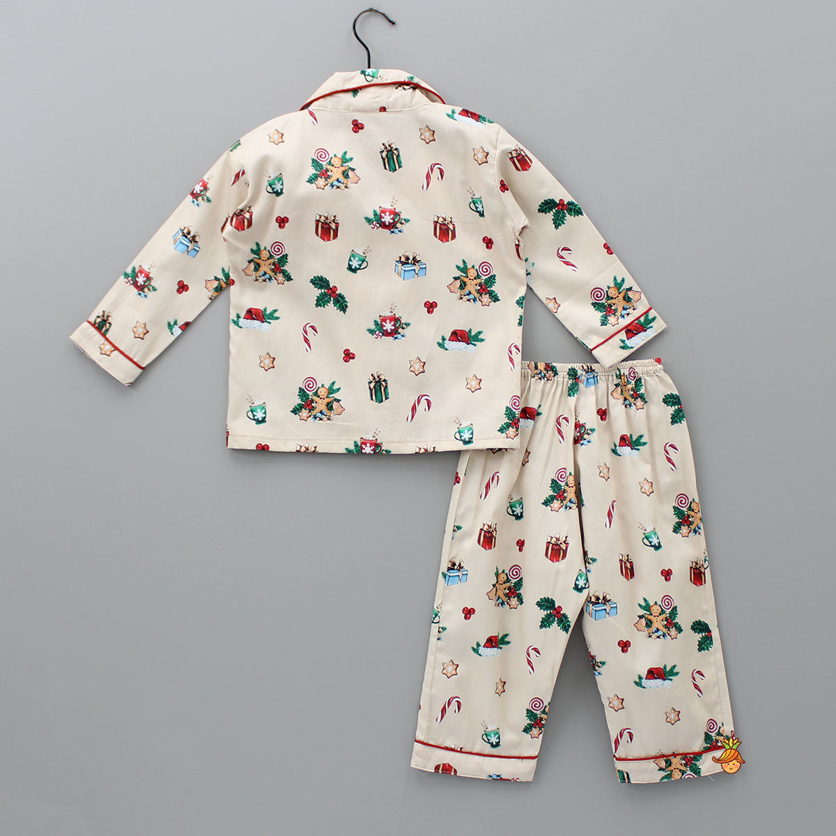 Pre Order: Vintage Christmas Printed Sleepwear