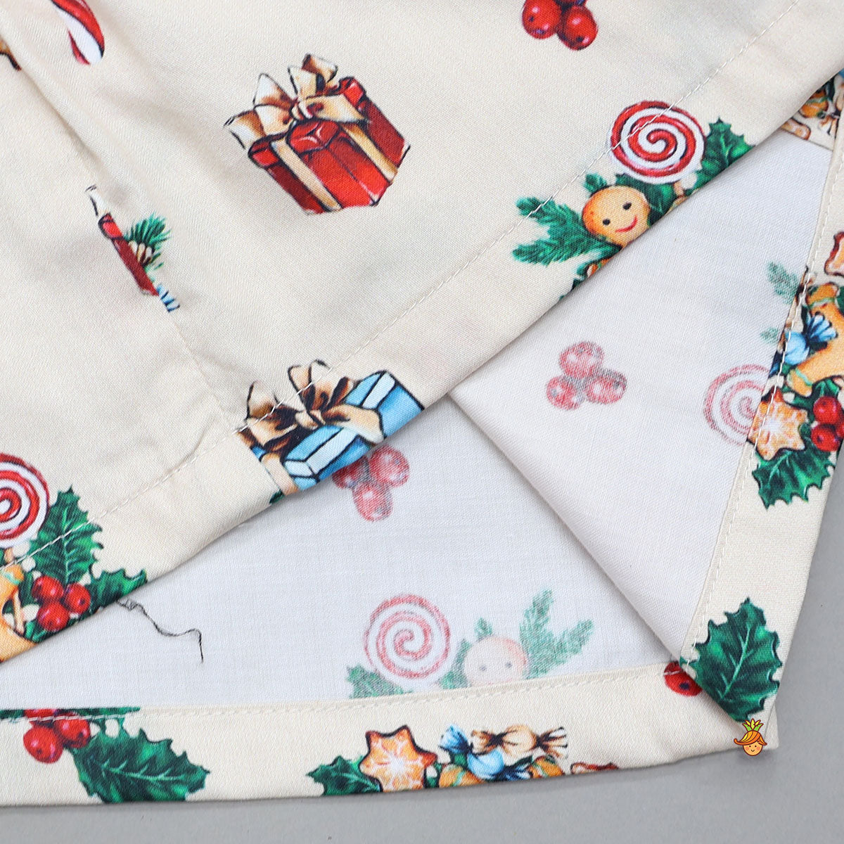 Pre Order: Vintage Christmas Printed Sleepwear