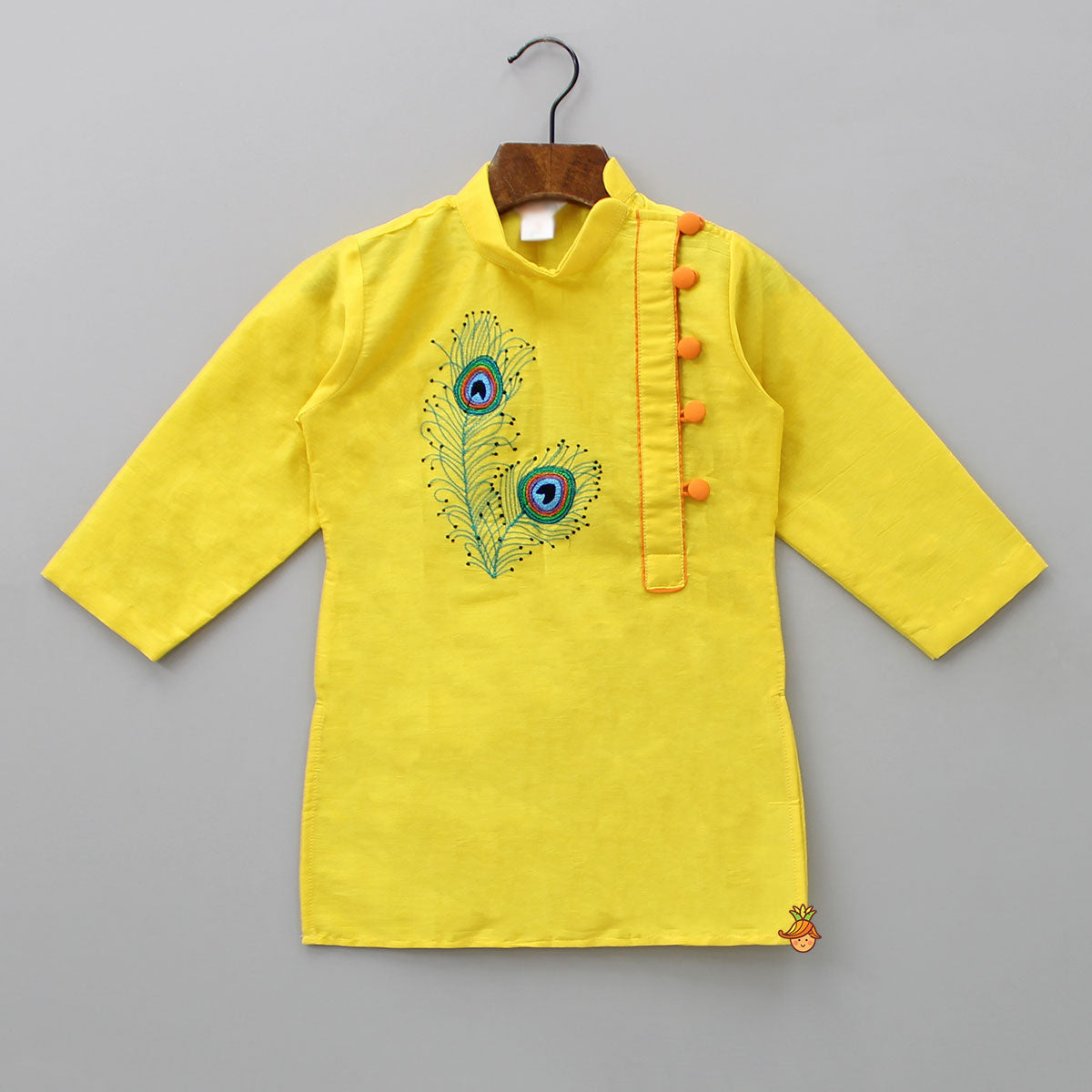 Yellow Embroidered Kurta And Dhoti With Mukut