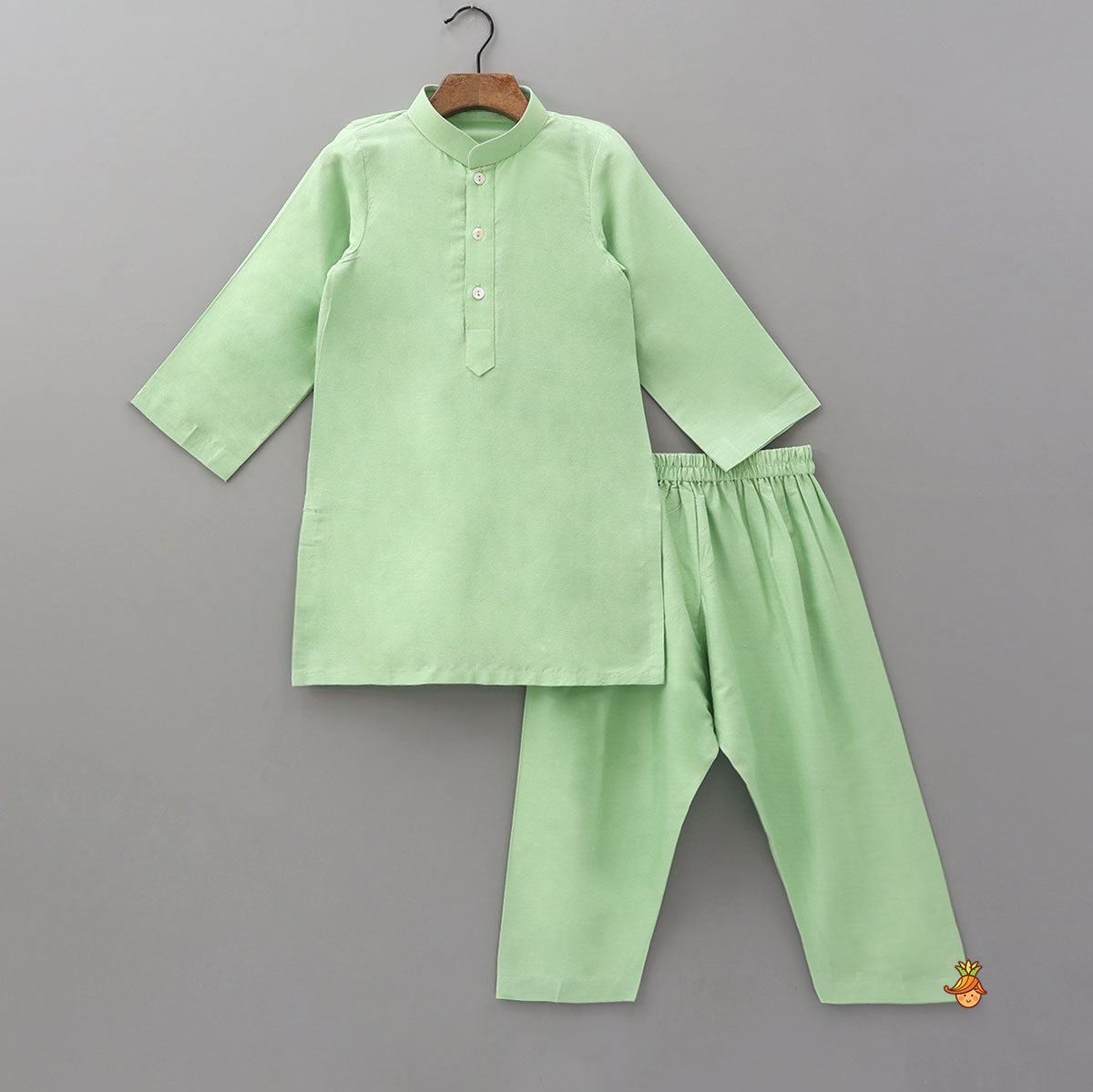 Pre Order: Green Kurta With Cotton Silk Embroidered Jacket And Pyjama