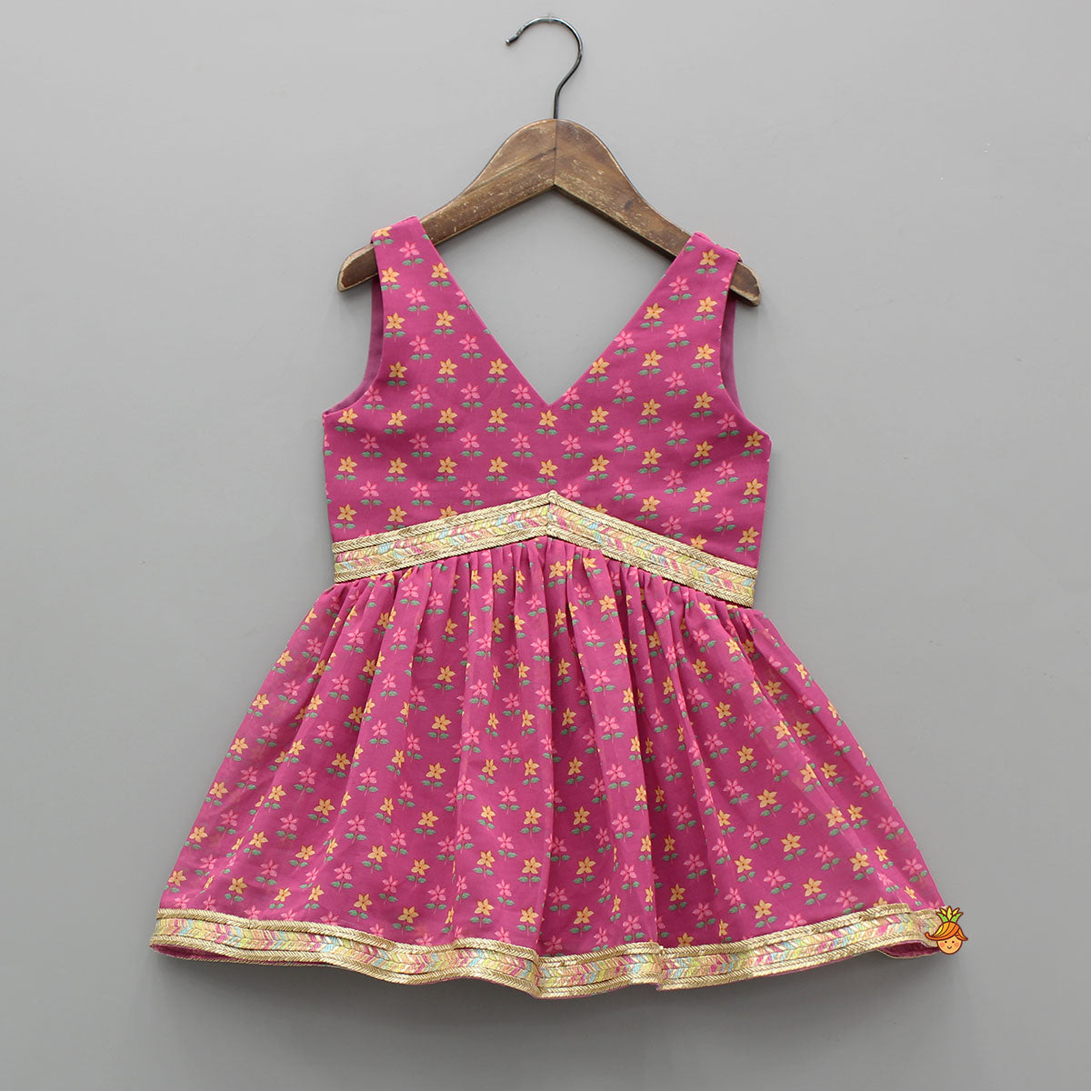 Pre Order: Floral Printed Lace Detailed Kurti And Sharara With Matching Dupatta