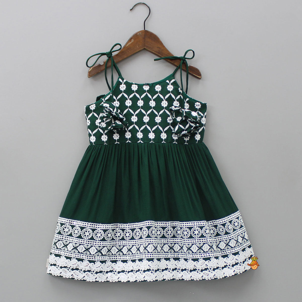 Pre Order: Intricate Floral Thread Embroidered Green Kurti And Dhoti