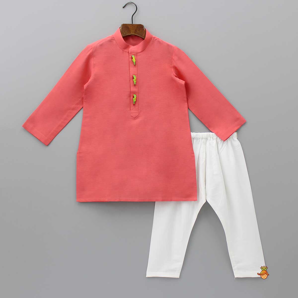 Pre Order: Ethnic Kurta With Wooden Show Buttons And Pyjama