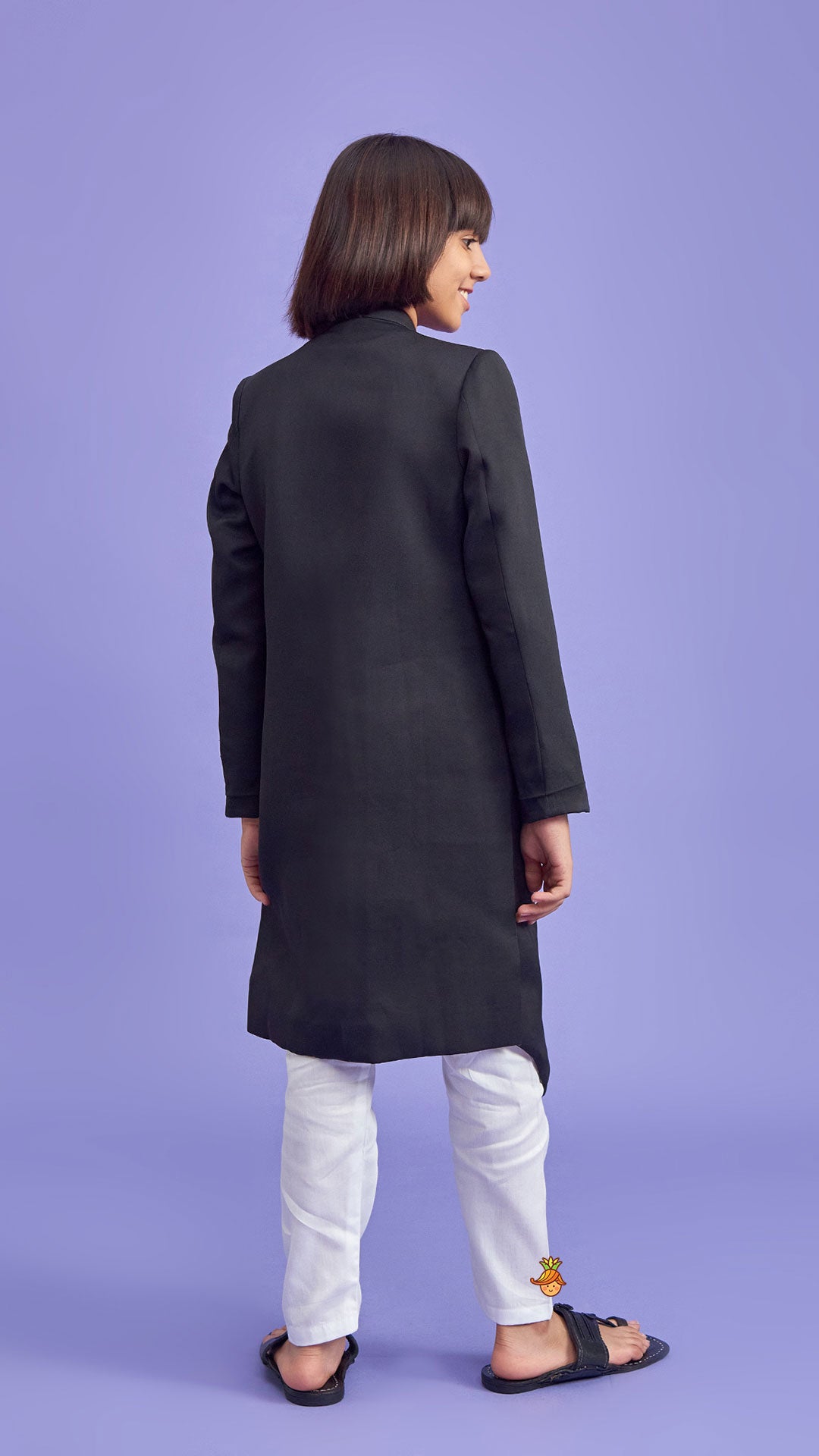 Pre Order: Contrasting Pocket Square Black Sherwani And Pyjama