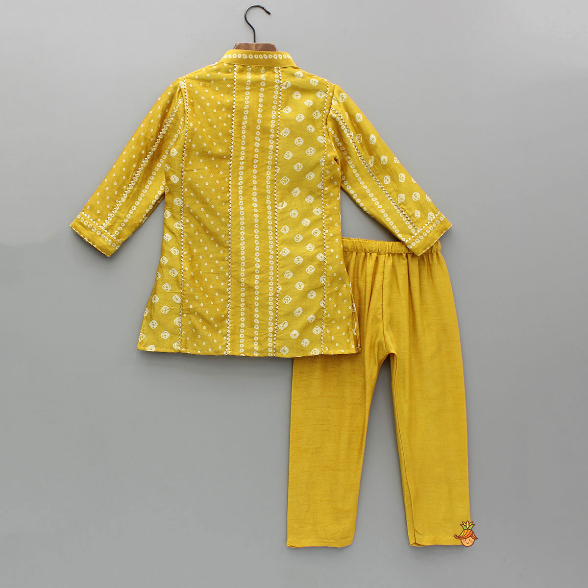 Pre Order: Bandhani Printed Mustard Kurta And Pyjama