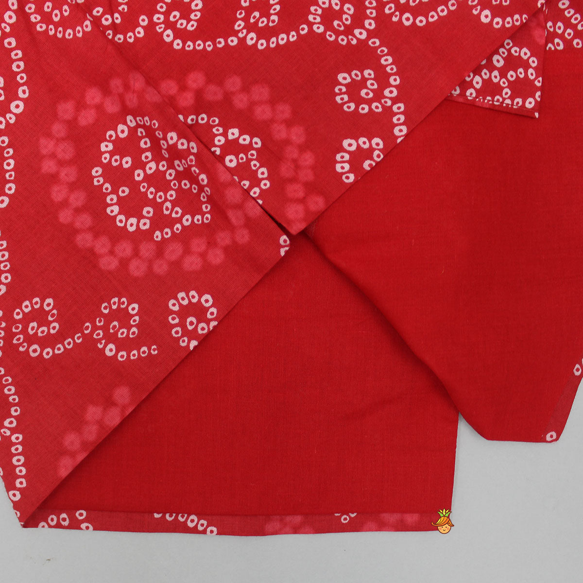 Pre Order: Kurta With Bandhani Printed Red Jacket And Leheriya Dhoti