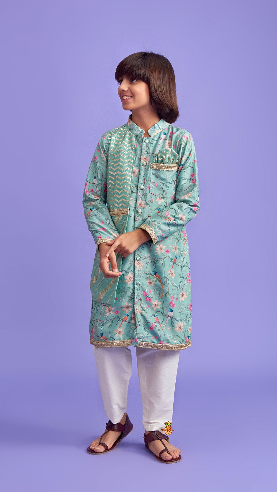 Pre Order: Flap Green Ethnic Kurta And Off White Pyjama