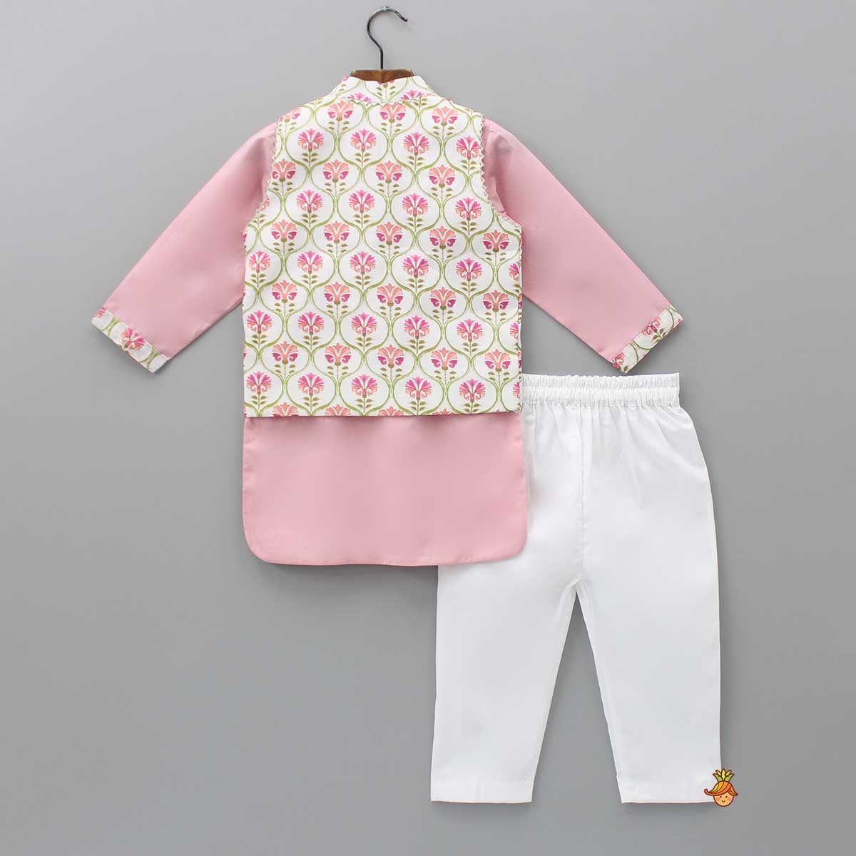 Pre Order: Pink Kurta And Pyjama With Floral Printed Jacket