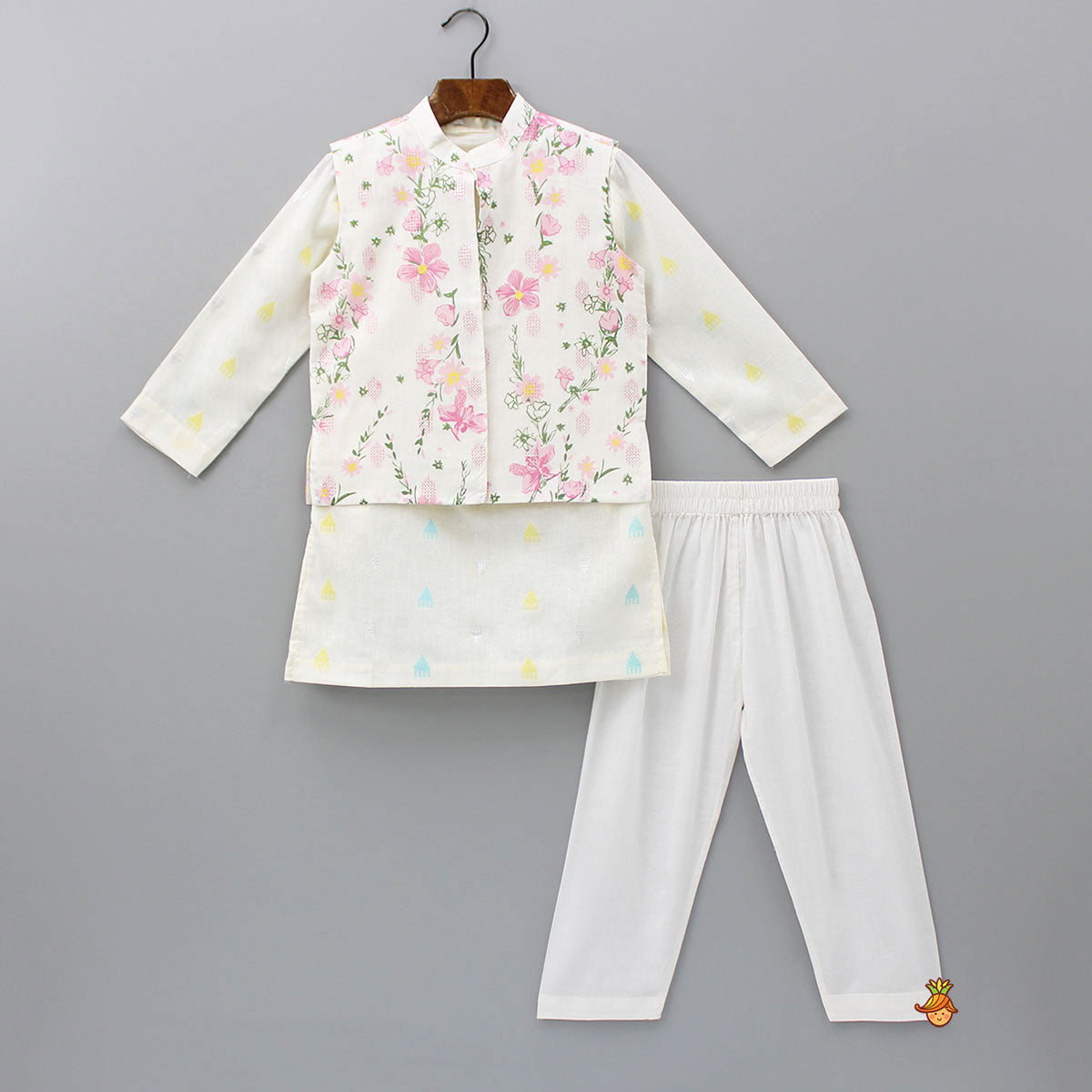 Pre Order: Ethnic Ivory Kurta And Pyjama With Floral Printed Jacket