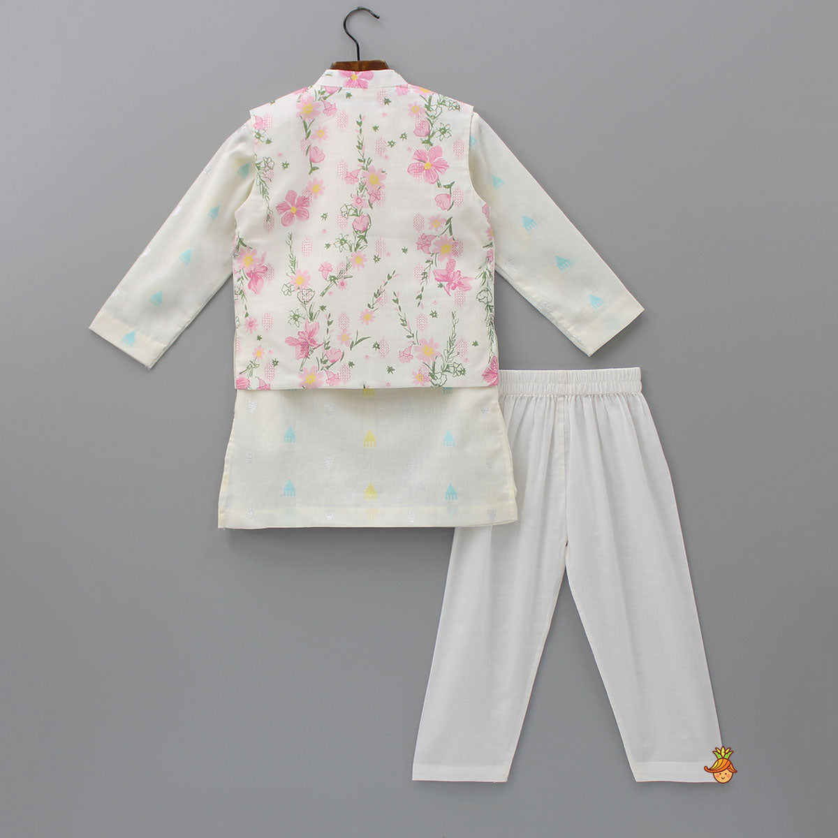 Pre Order: Ethnic Ivory Kurta And Pyjama With Floral Printed Jacket