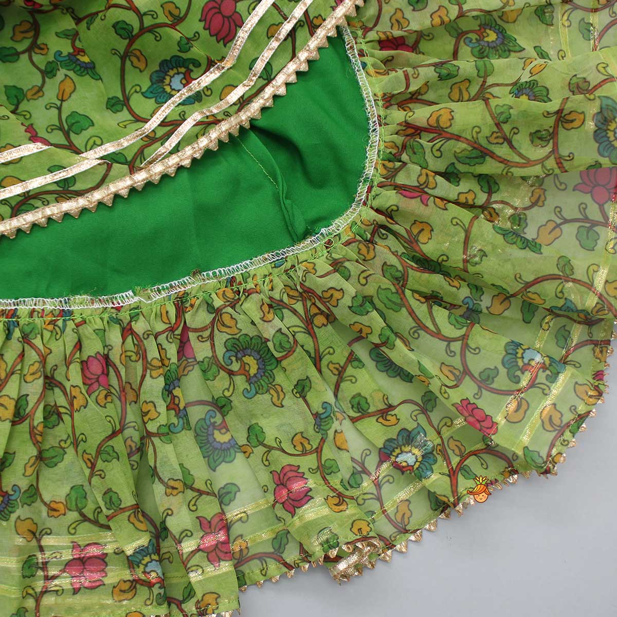 Pre Order: Floral Printed Gota Lacework Detail Top And Dhoti