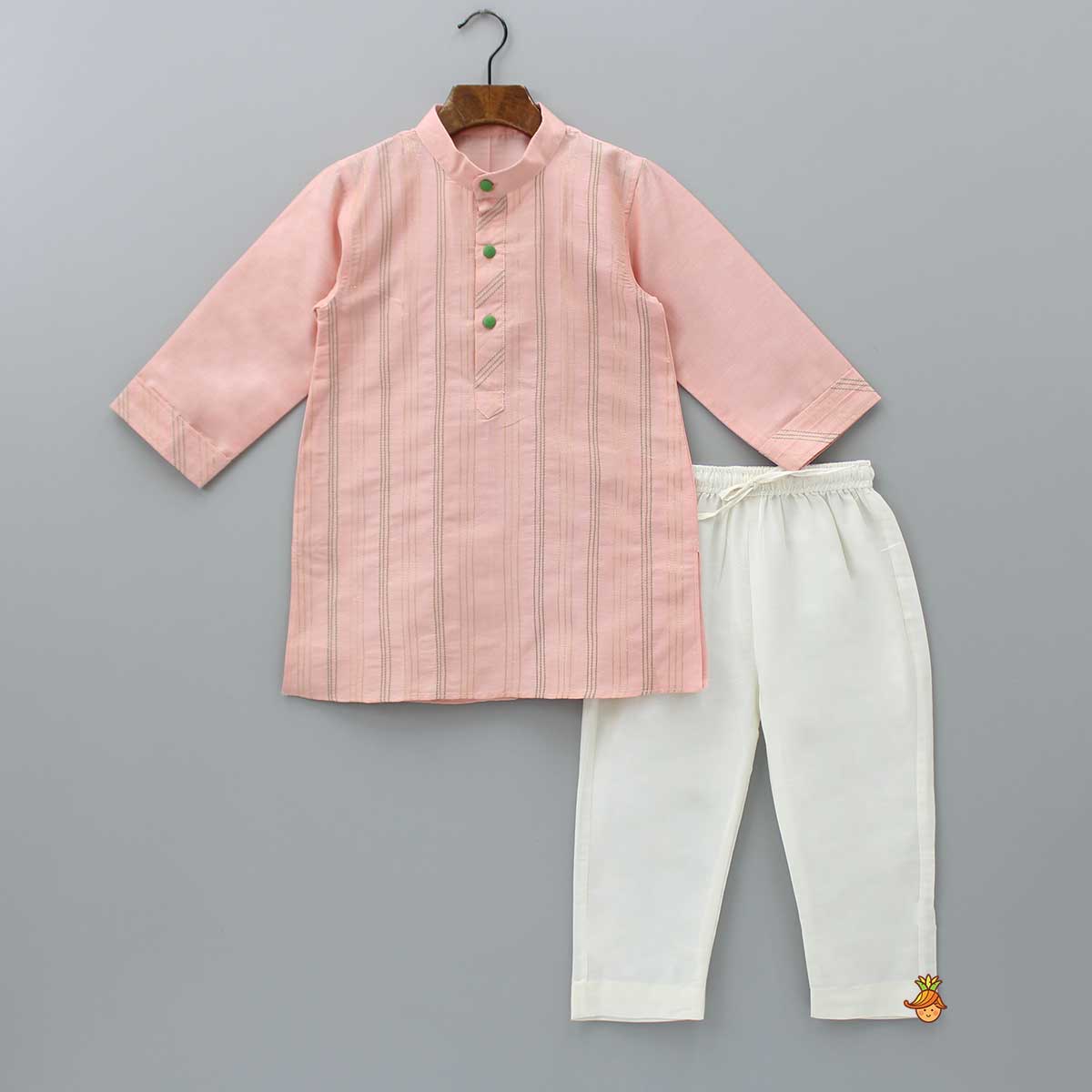 Pre Order: Thread Embroidered Kurta And Off White Pyjama
