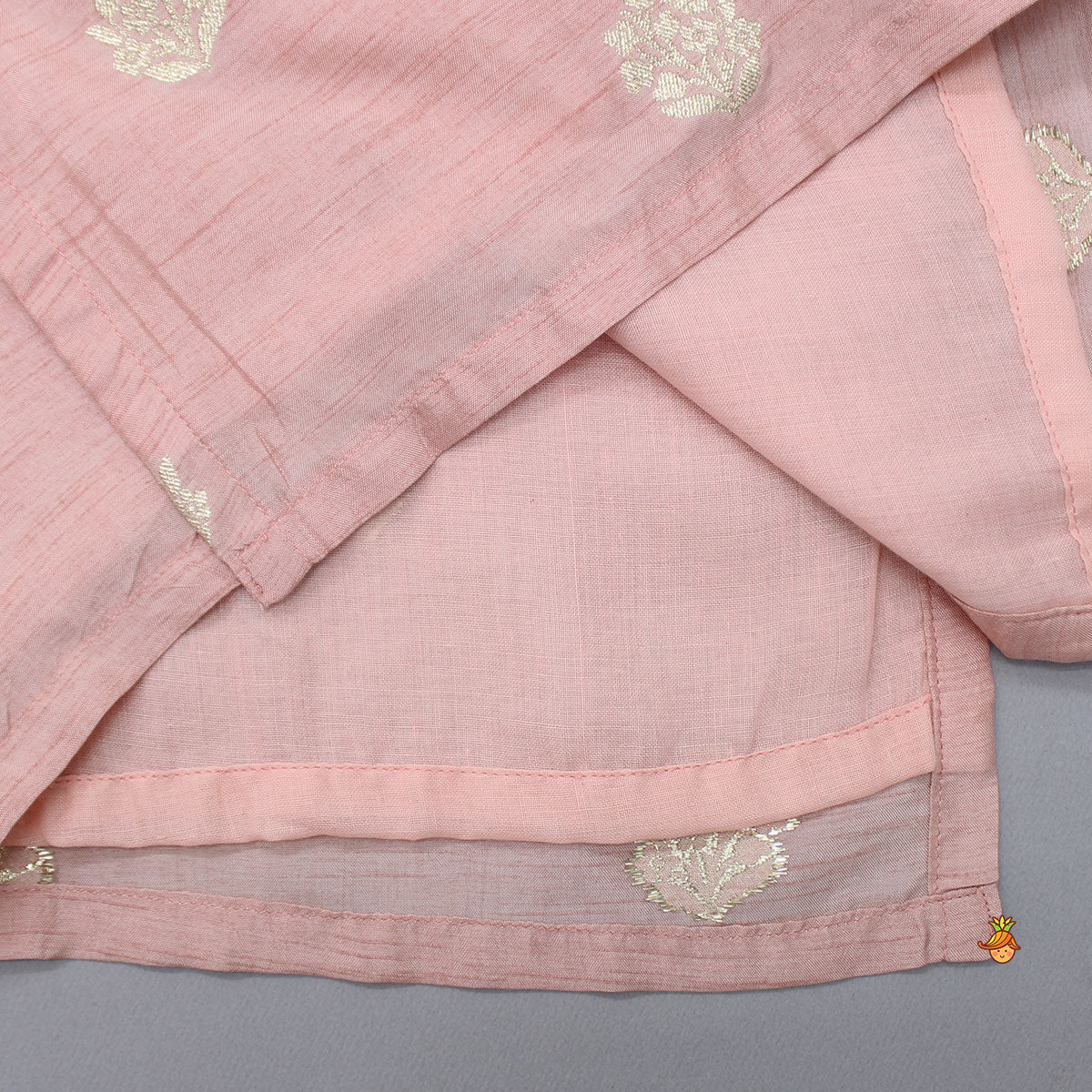 Pre Order: Peach Loop Buttons Detailed Kurta With Pyjama