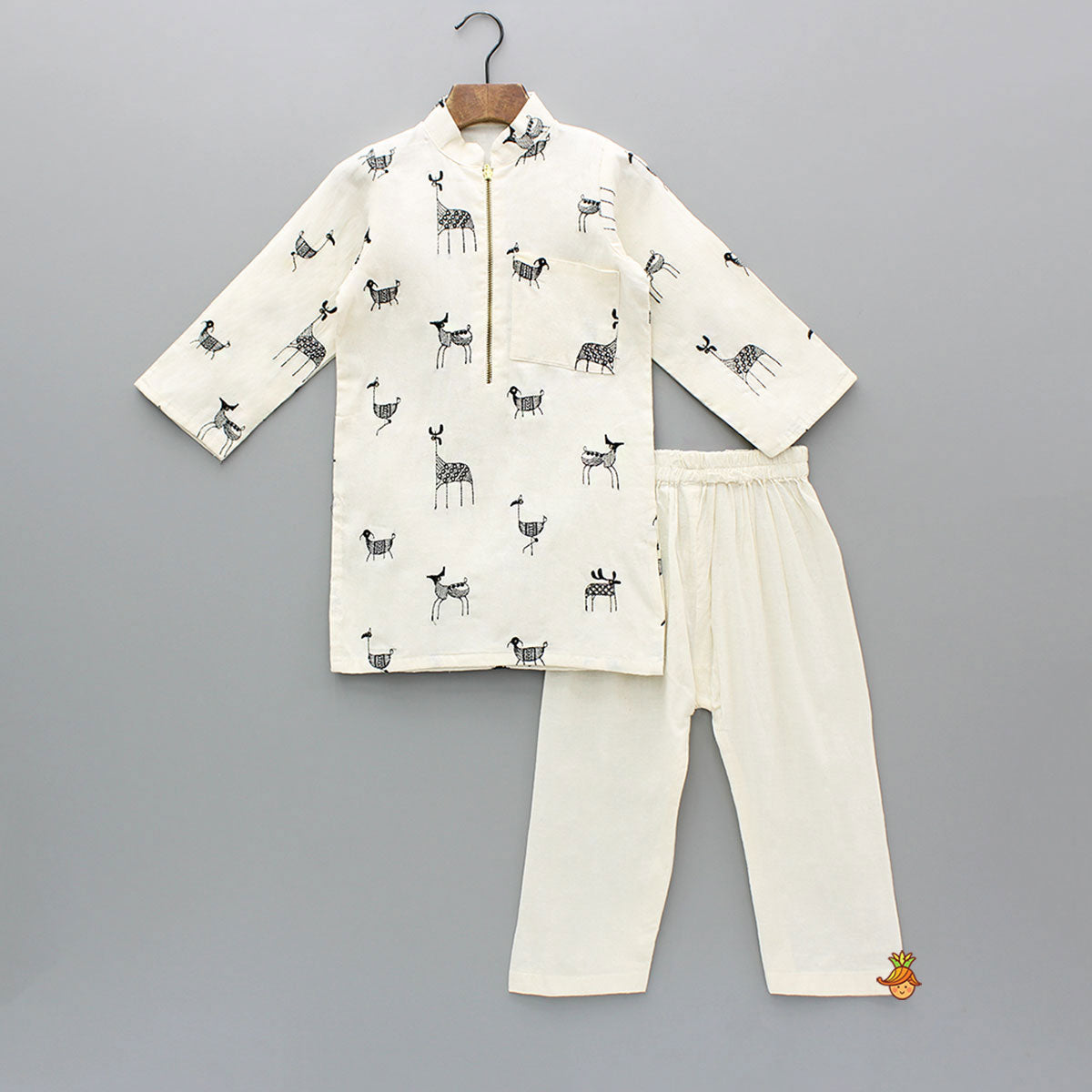 Pre Order: Animal Embroidered Kurta With Pyjama