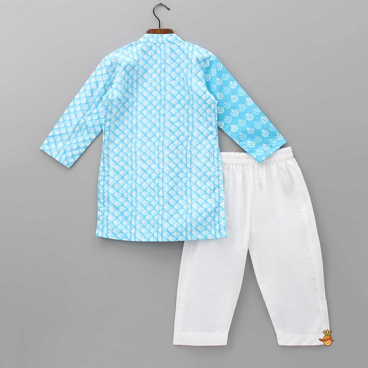 Pre Order: Printed Blue Kurta And Pyjama