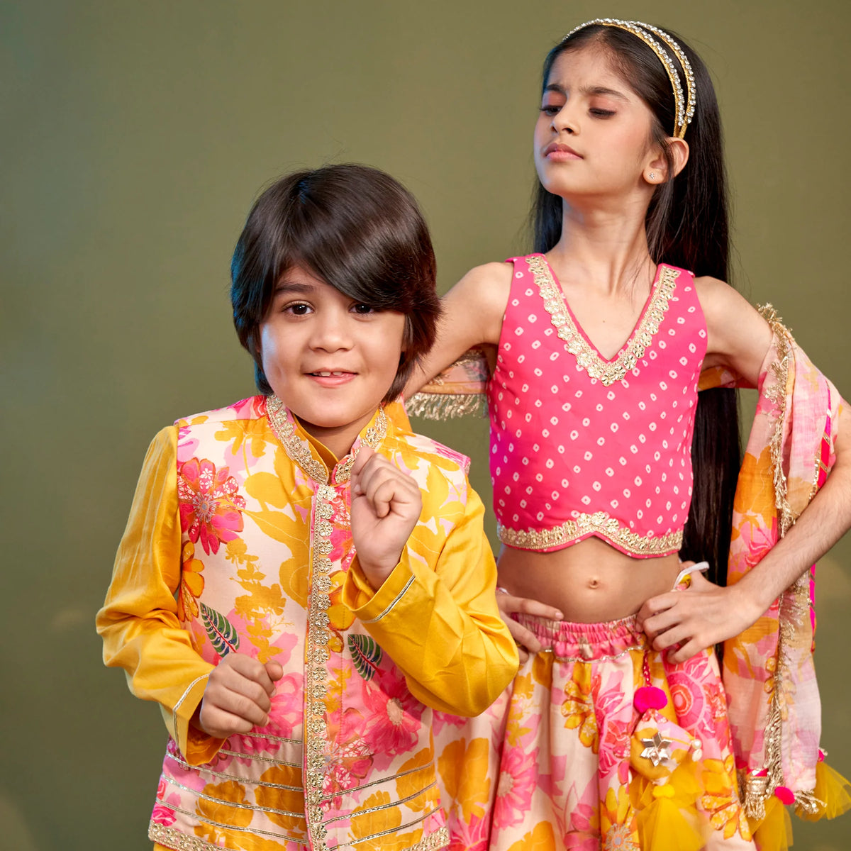 Bandhani Printed Top And Floral Printed Layered Lehenga With Matching Dupatta twinning model image 2