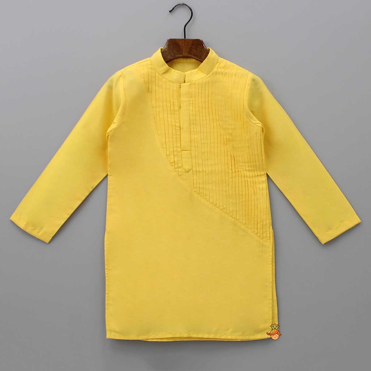 Pre Order: Ethnic Yellow Kurta And Off-White Pyjama