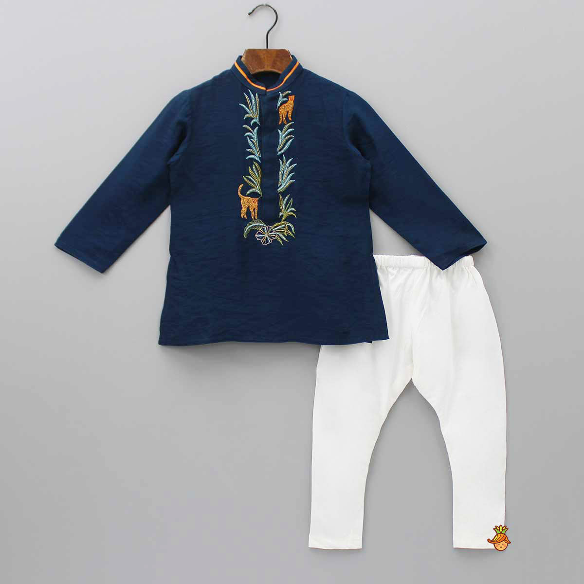 Pre Order: Blue Kurta With Animal Embroidery And Pyjama