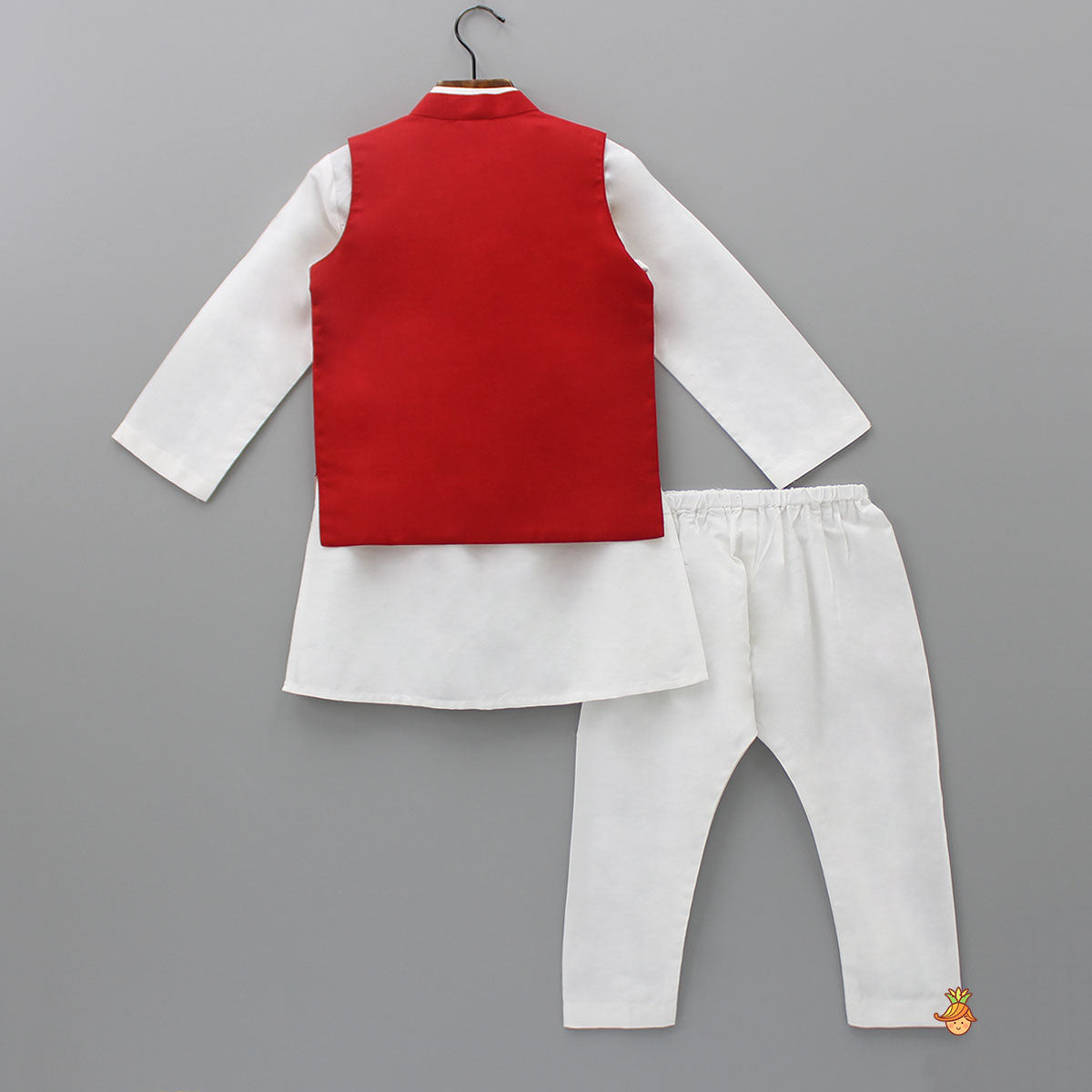 Pre Order: Plain Kurta And Thread Embroidered Jacket With Pyjama