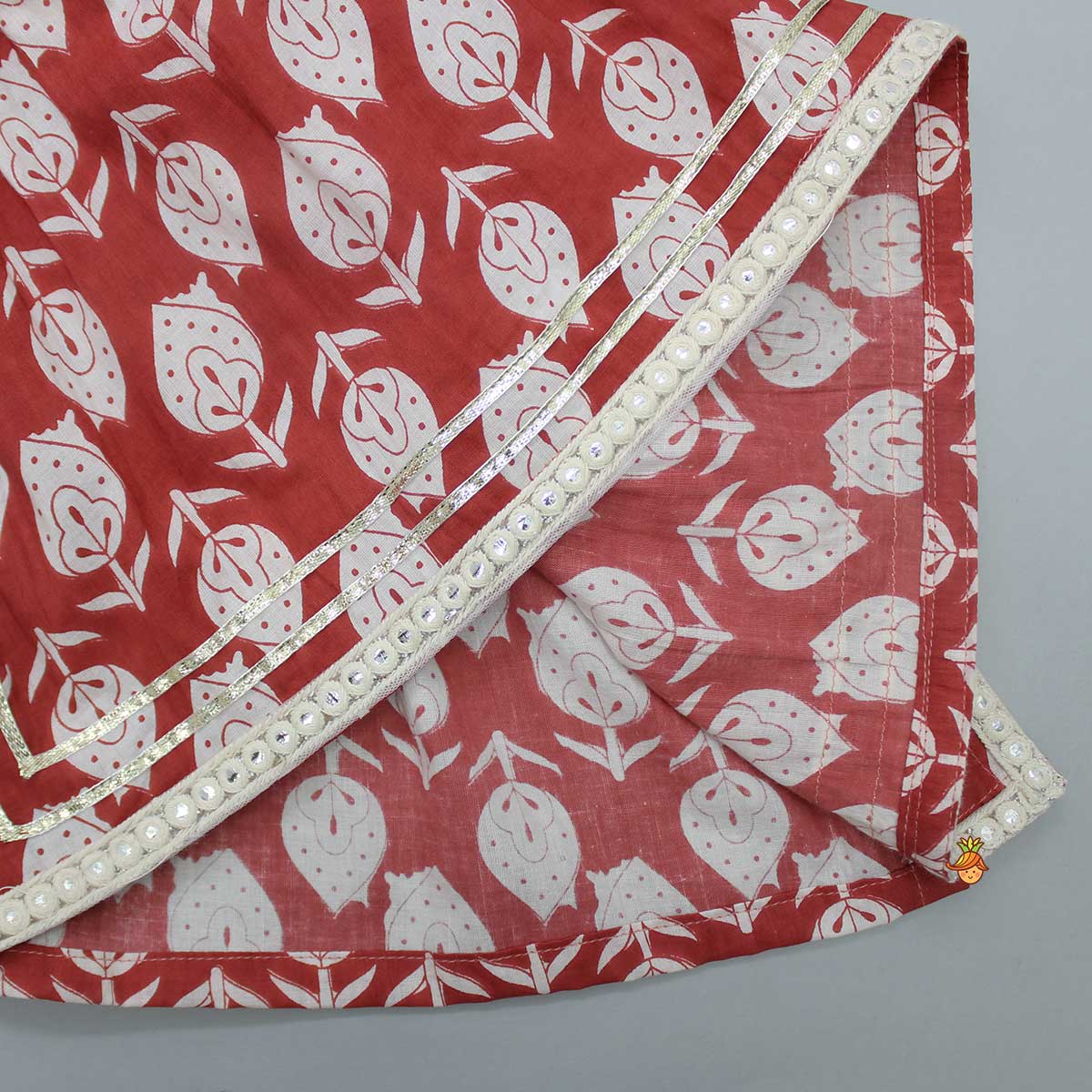 Pre Order: Gota Lace Detail-Printed Kurti And Sharara