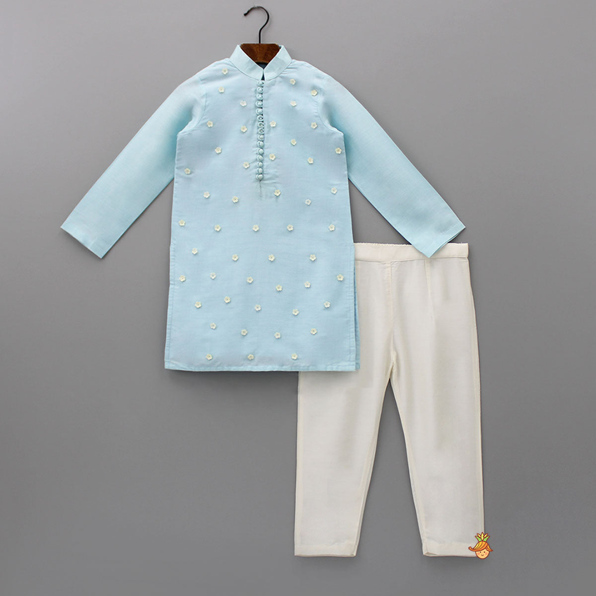 Pre Order: Flower Embellished Blue Kurta With Off White Pyjama