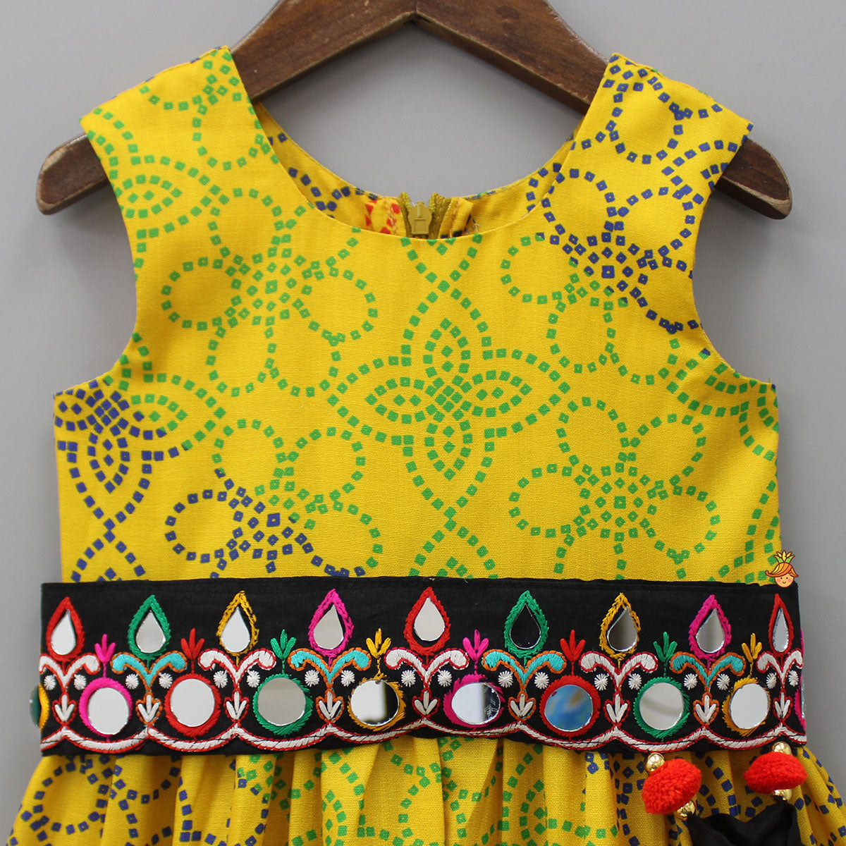 Pre Order: Ethnic Multicolour Bandhani Printed Tiered Kurti With Waist Bag