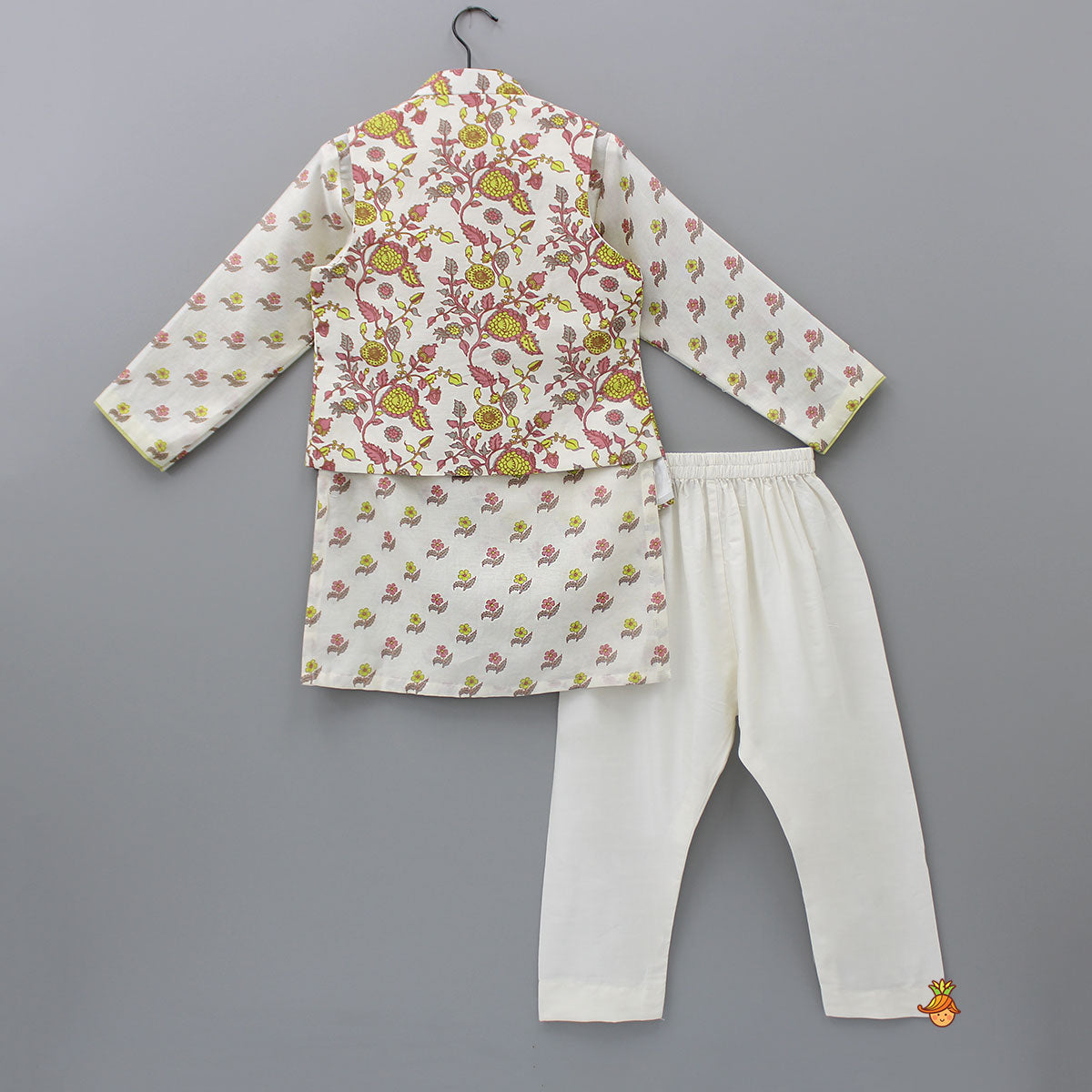 Pre Order: Floral Printed Kurta With Jacket And Pyjama