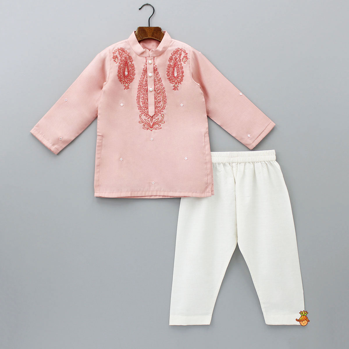 Pre Order: Thread Embroidered Peach Kurta And Pyjama