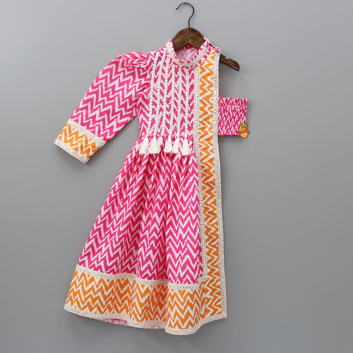 Pre Order: Chevron Printed Stylish Kurti And Palazzo With Matching Hairband