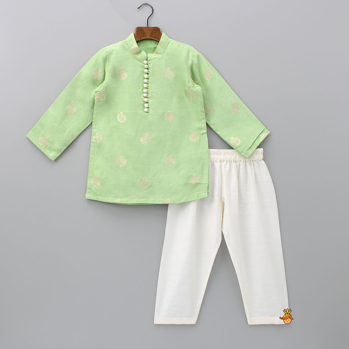 Pre Order: Brocade Green Kurta And Pyjama