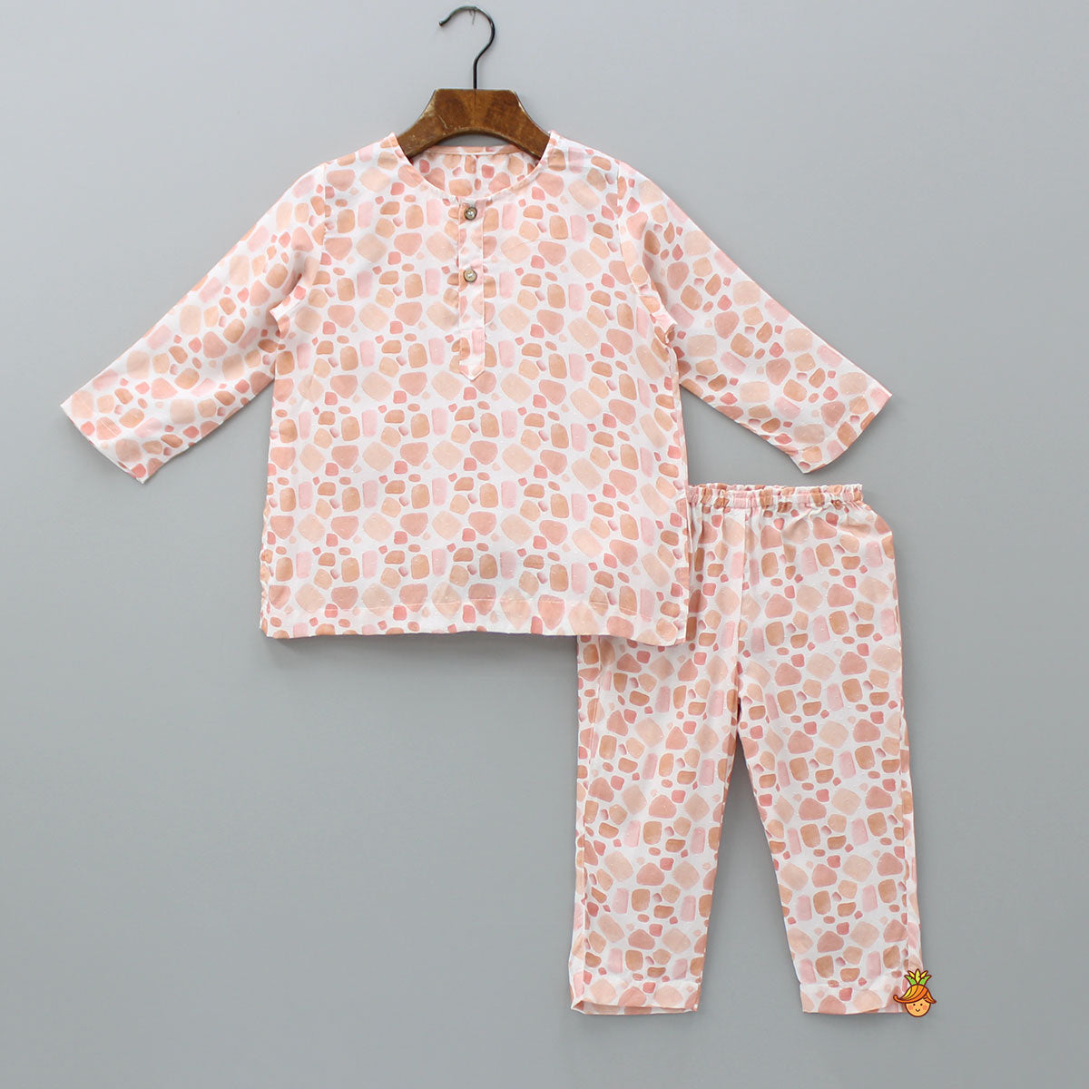 Pre Order: Printed Peach Top And Pyjama