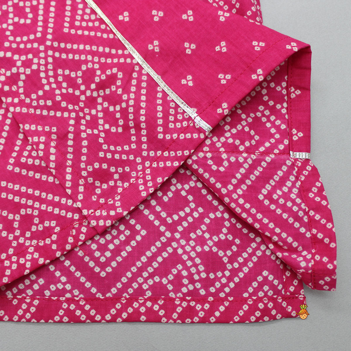 Pre Order: Pink Bandhani Printed Kurta And Pyjama