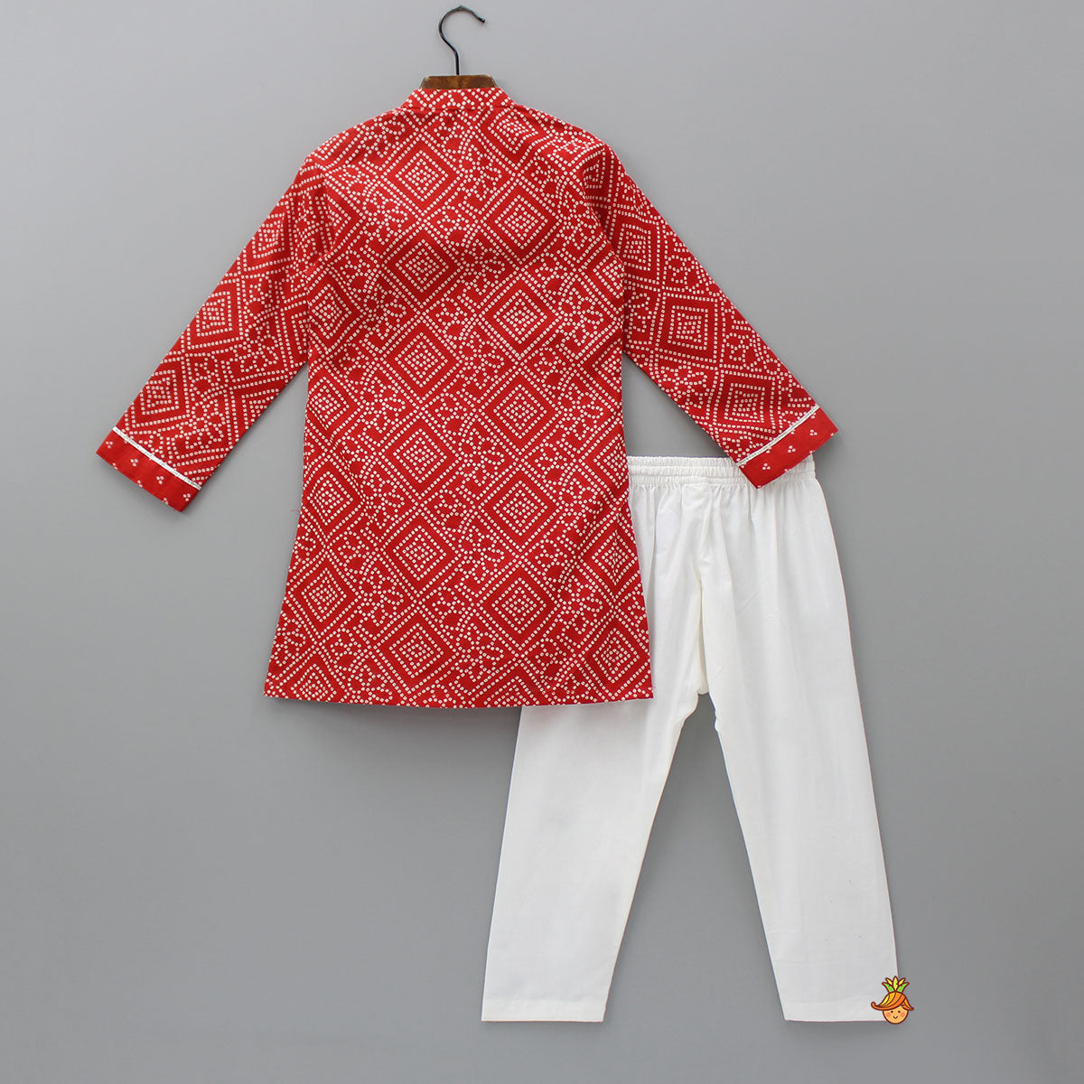 Pre Order: Bandhani Printed Red Kurta And Pyjama