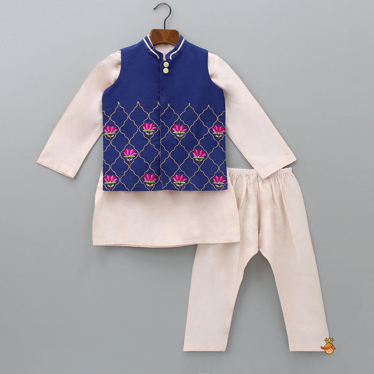 Pre Order: Kurta And Floral Thread Embroidered Jacket With Pyjama