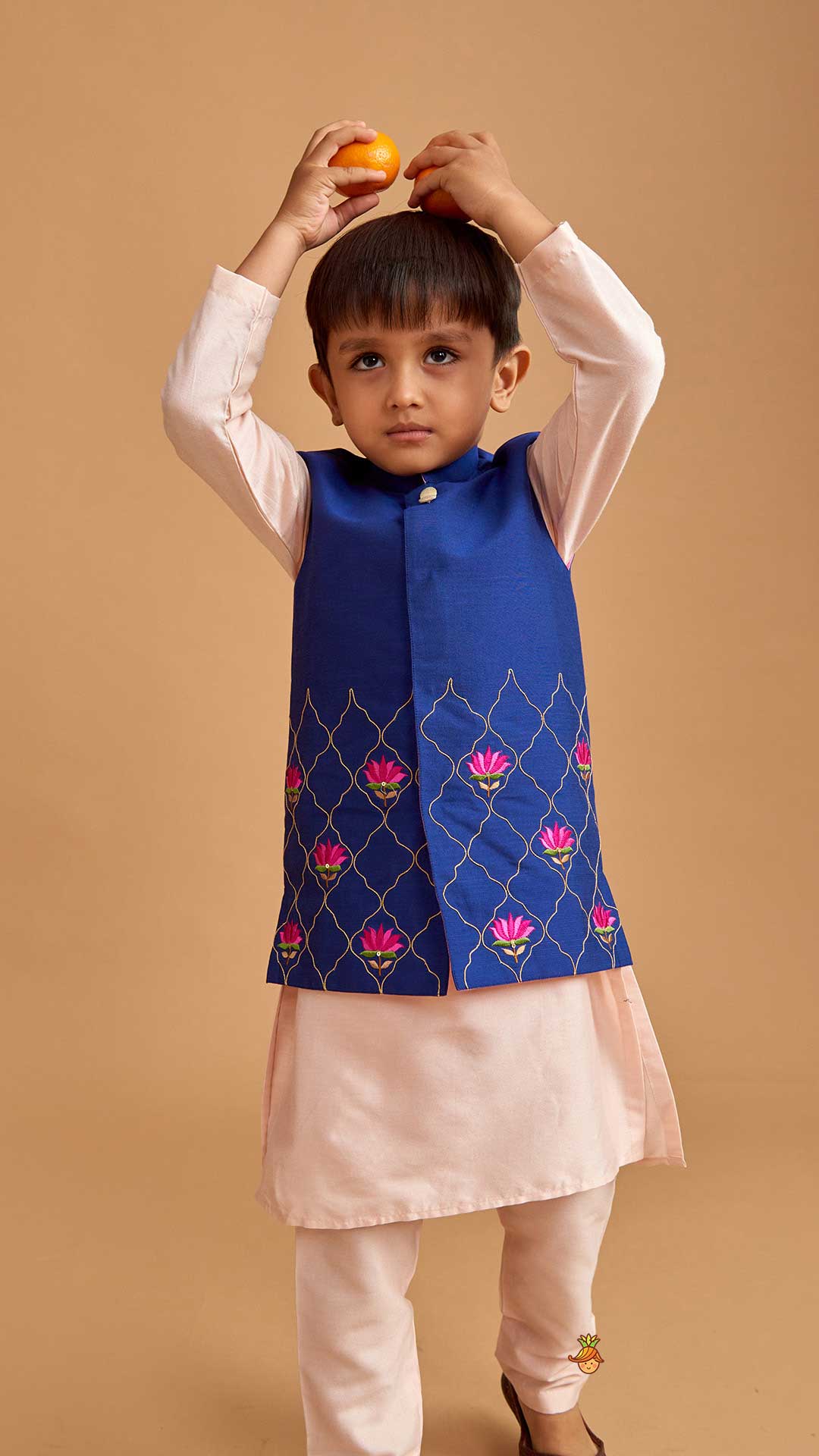 Pre Order: Kurta And Floral Thread Embroidered Jacket With Pyjama