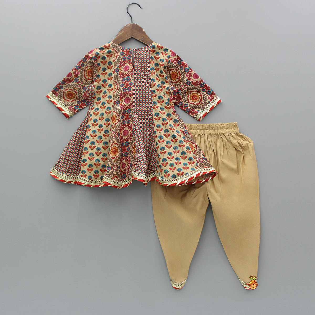 Multicolour Printed Kurti And Dhoti With Dupatta