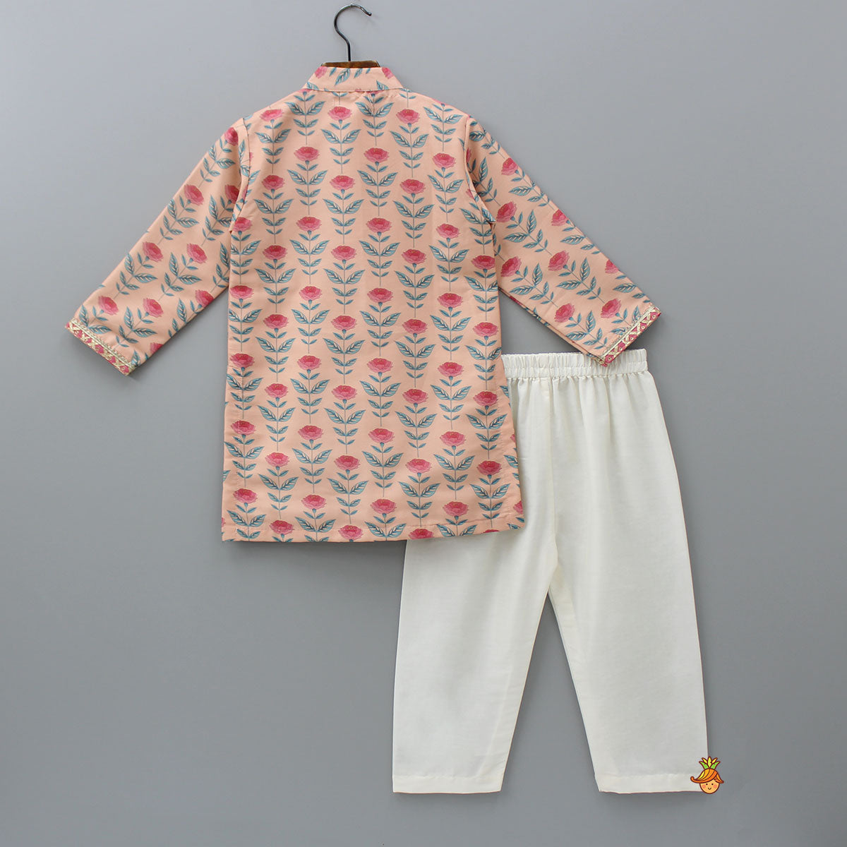 Peach Floral Printed Kurta With Pyjama