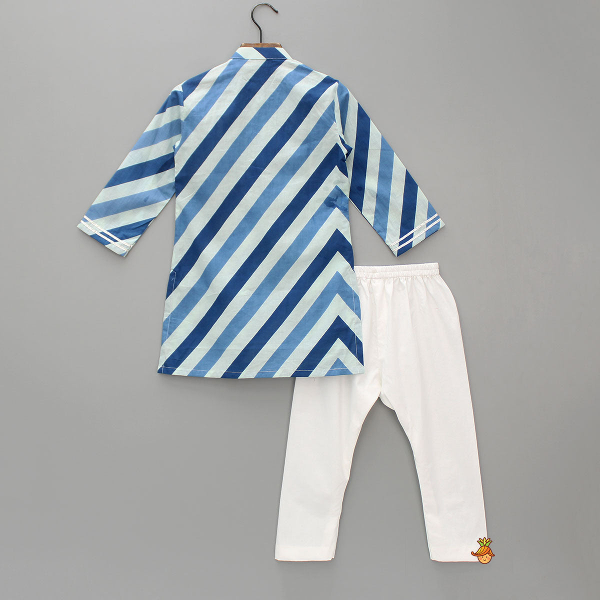 Pre Order: Striped Printed Blue Kurta And Pyjama