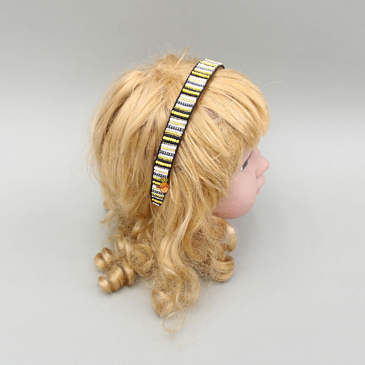 Embellished Hairband With Beads