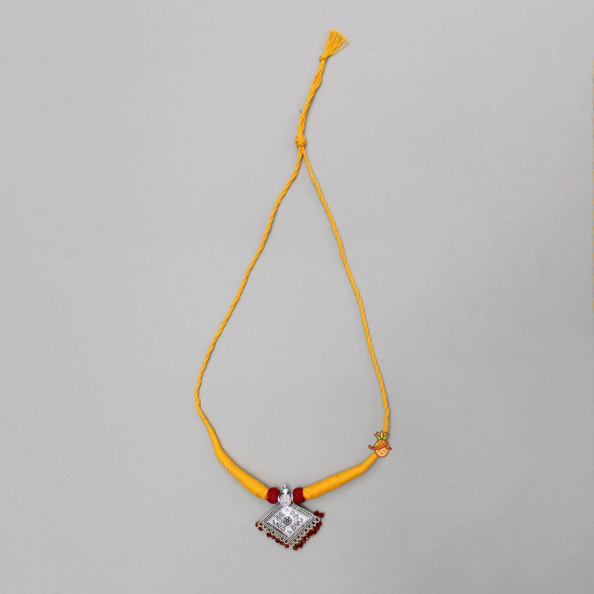 Yellow Necklace With Beautiful Embellished Pendant