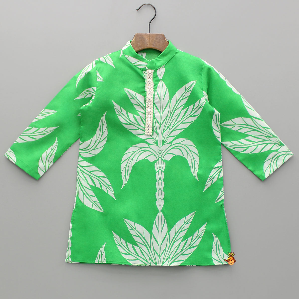 Pre Order: Printed Green Kurta With Pyjama