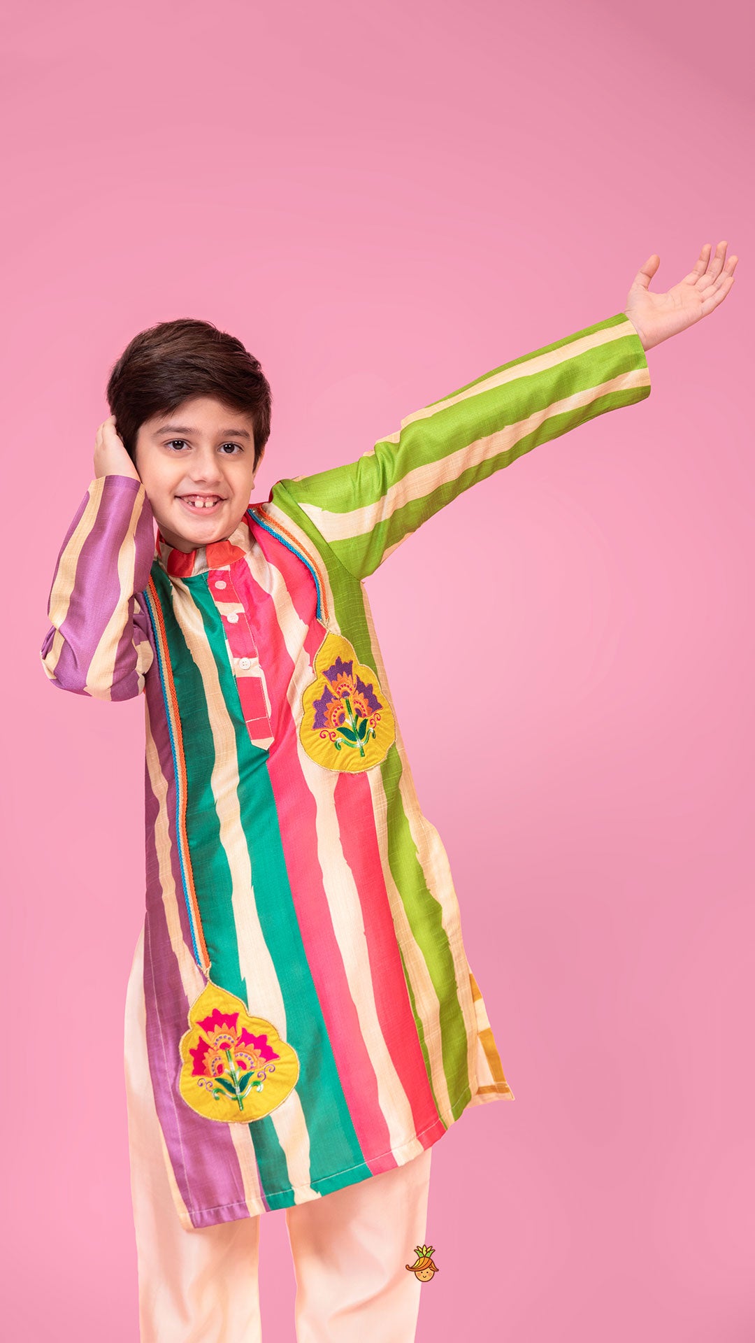 Pre Order: Multicoloured Striped Kurta And Pyjama