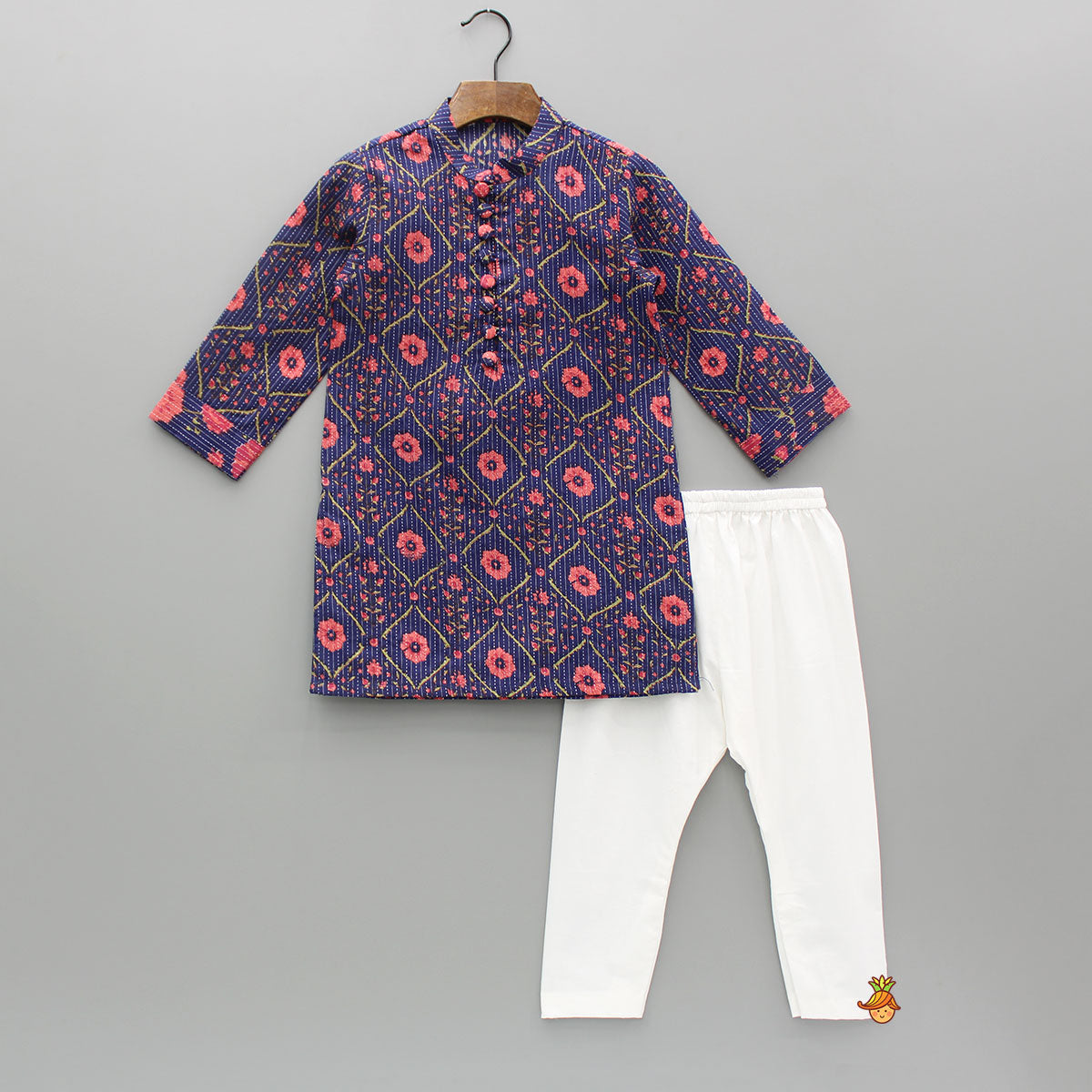 Pre Order: Floral Printed Kurta And Front Open Jacket With Pyjama