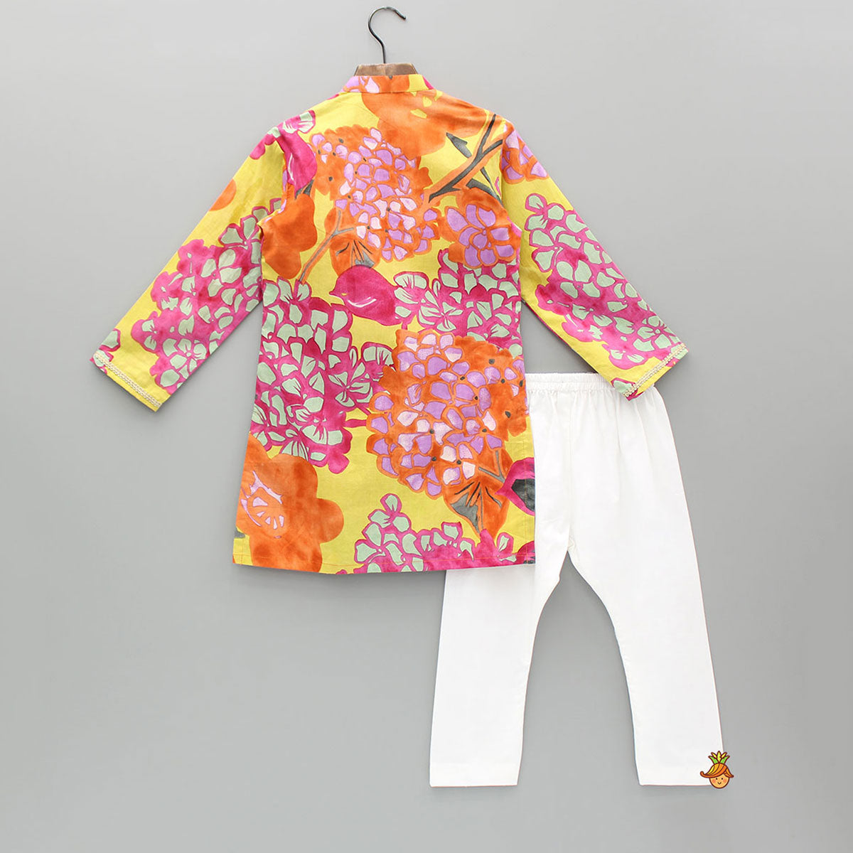 Pre Order: Floral Printed Multicoloured Kurta With Pyjama