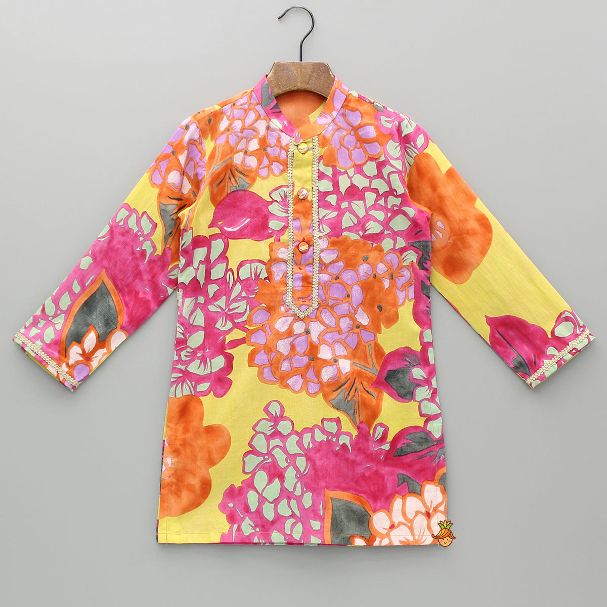 Pre Order: Floral Printed Multicoloured Kurta With Pyjama